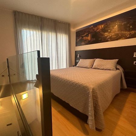 דירות Precioso Duplex En El Centro De טראגונה מראה חיצוני תמונה